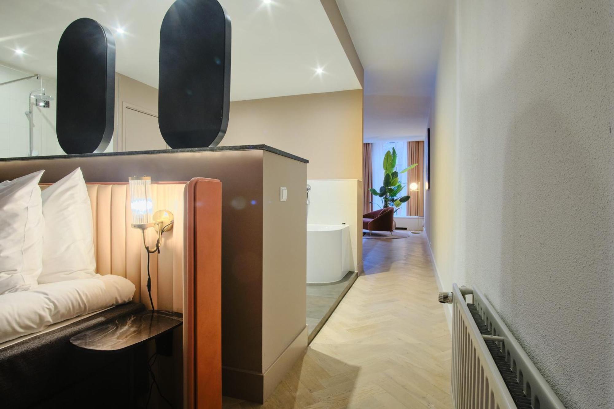 Hotel Halbert Гронинген Экстерьер фото